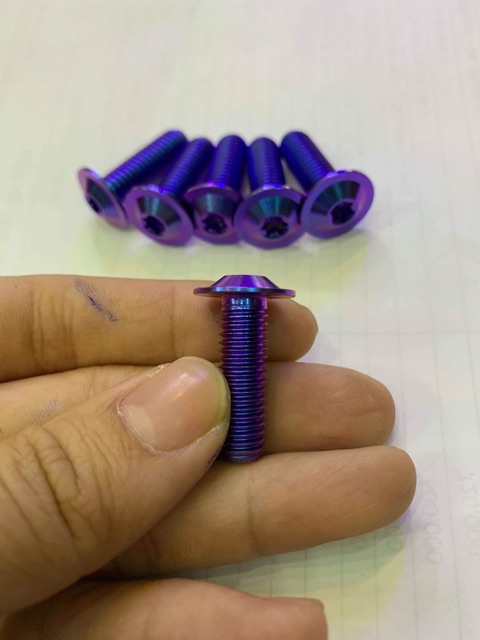 Ốc đĩa mỏng titanium GR5 8li25  thông dụng tất cả các loại xe gắn trực tiếp