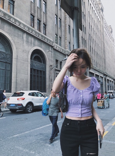 Áo croptop kẻ caro