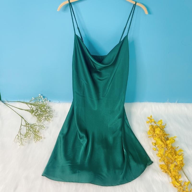 Váy Ngủ Hai Dây Nữ VILADY chất liệu Lụa Pháp Cao Cấp Thiết Kế Cổ Đổ Sang Chảnh Màu Xanh rêu Sexy Quyến Rũ V116