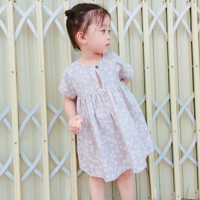 Sỉ váy bé gái