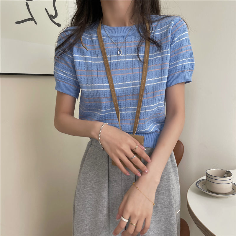 Áo Len Nữ Tay Ngắn Kẻ Sọc Ngang Thời Trang Trẻ Trung