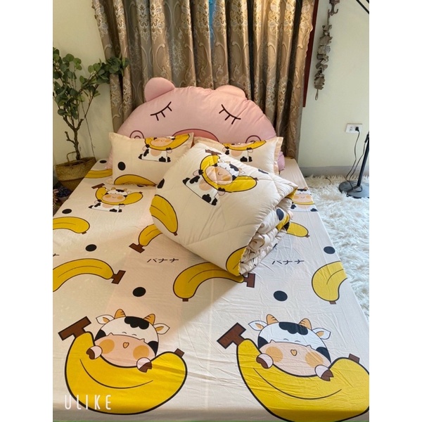 Trọn bộ 5 món chăn ga gối Poly set hè và set phao- mẫu bò sữa chuối