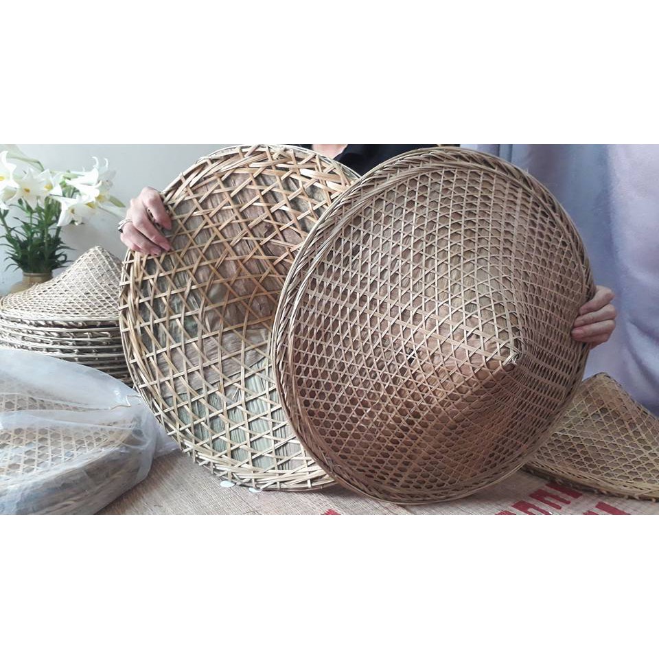 Nón lá nhà sư đội