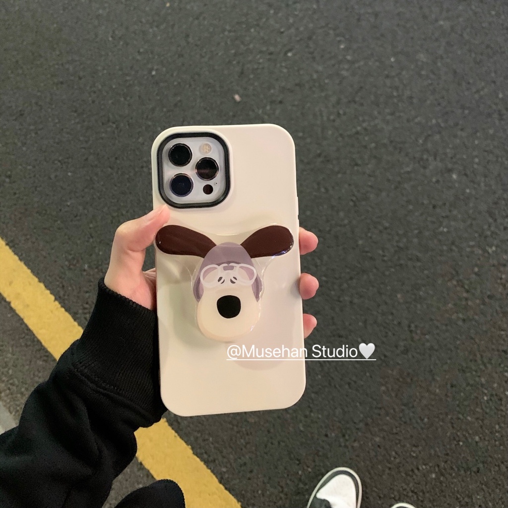 Ốp điện thoại họa tiết hoạt hình Master Dog màu trắng sữa đơn giản kèm giá đỡ cho iPhone 12 13ProMax