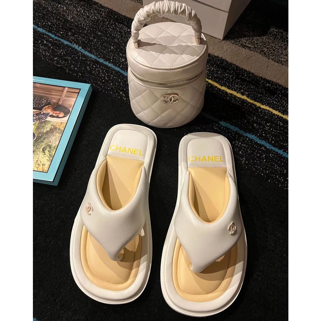 Xăng đan Da Bóng Thời Trang Cho Nữ