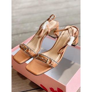 sandal cao gót