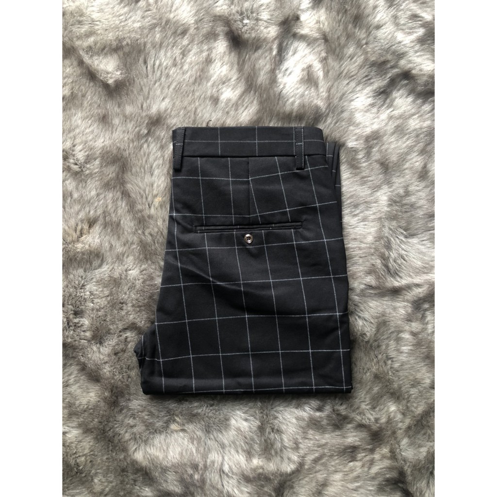 Quần Tây Âu Nam hình thật phom ôm vải dản ống côn