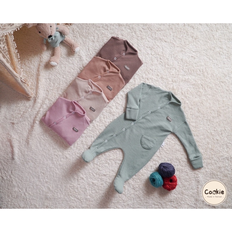 COOKIE - Bộ Sleepsuit cài chéo phối túi liền tất WAFFLE