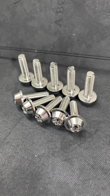 Ốc dàn áo inox đầu dù