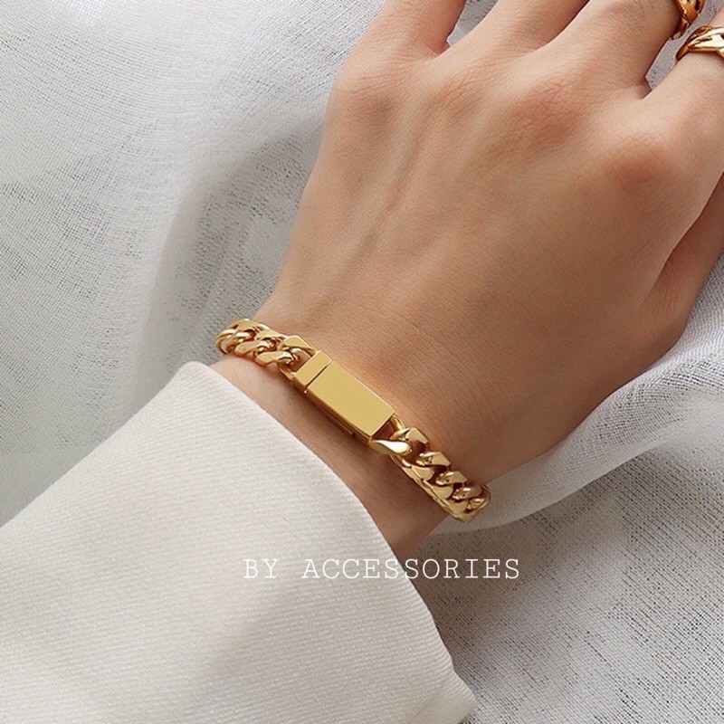 Lắc tay titan xích vát 8mm không gỉ khoá nam châm