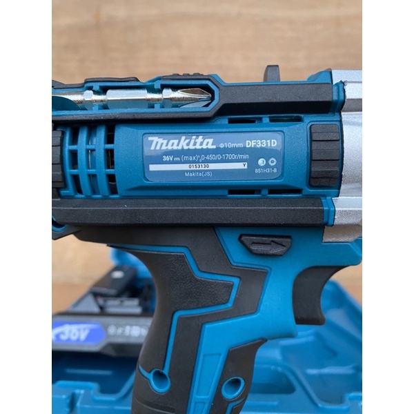 MÁY KHOAN PIN 3 CHỨC NĂNG MAKITA 36V GIA ĐÌNH CÓ PHỤ KIỆN