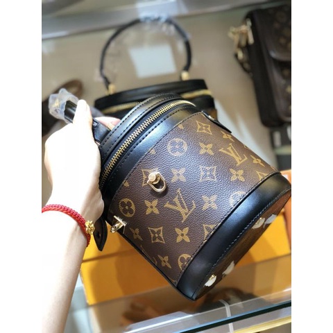 Túi xách nữ đeo chéo cặp lồng họa tiết hoa lv. sang chảnh hót hít