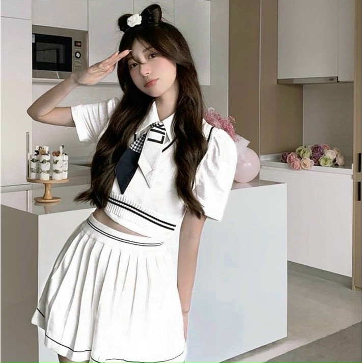 Set croptop sơ mi kèm gile