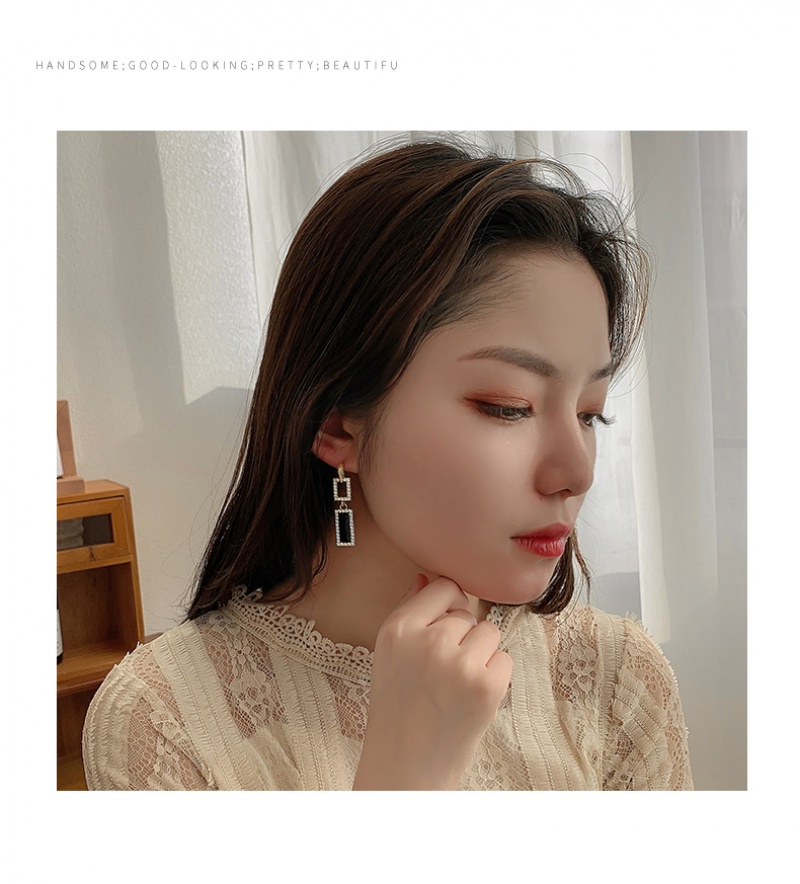 Khuyên tai dáng dài phong cách Hàn Quốc dễ thương thời trang dành cho nữ
