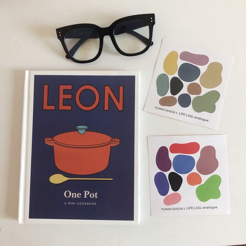 Sticker dán trang trí dễ thương vui nhộn
