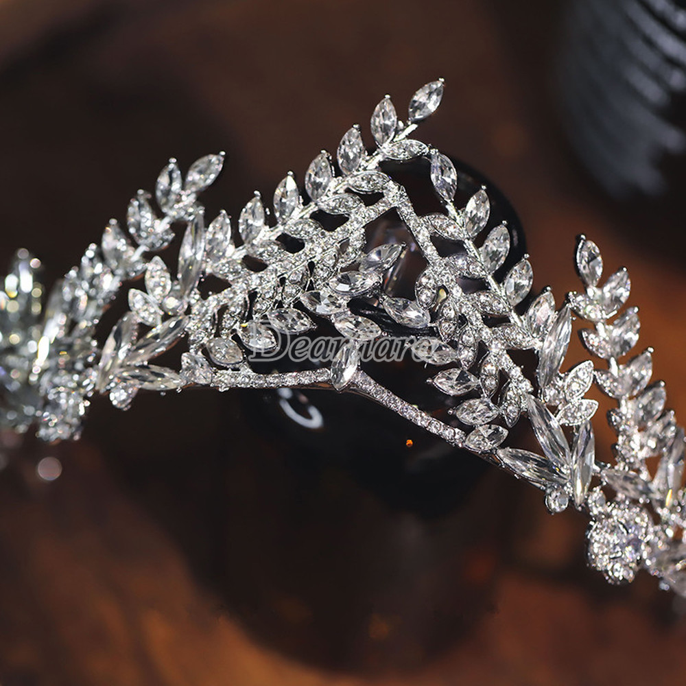 Vương miện đính đá sang trọng thời trang cho cô dâu