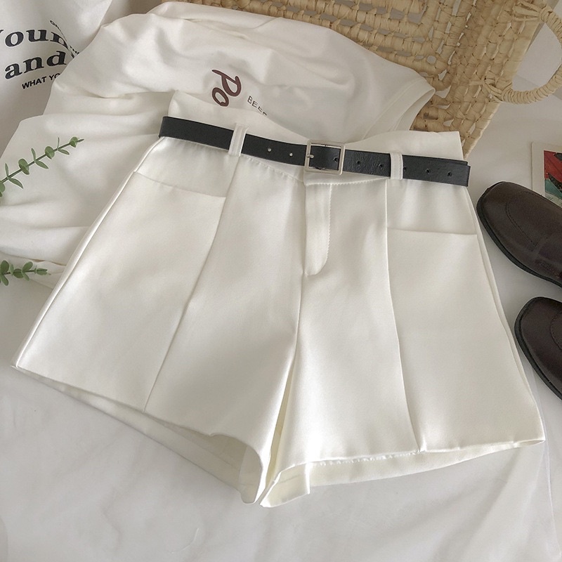 Quần short nữ Ladya lưng cao vải tuyết mưa dáng đùi ngắn M302