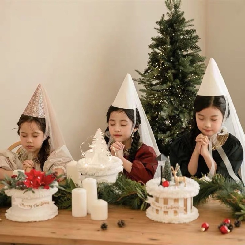 Mũ chóp nhũ voan sinh nhật cho bé
