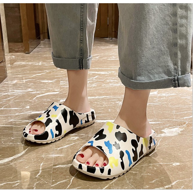 Dép quai ngang nữ bánh mỳ in hình BÒ SỮA SIÊU HOT- Sẵn hàng