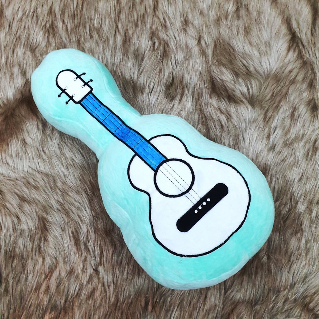 GỐI ÔM HÌNH CÂY ĐÀN GUITAR (50 CM) G32