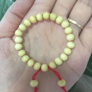 Vòng dâu tằm cho bé