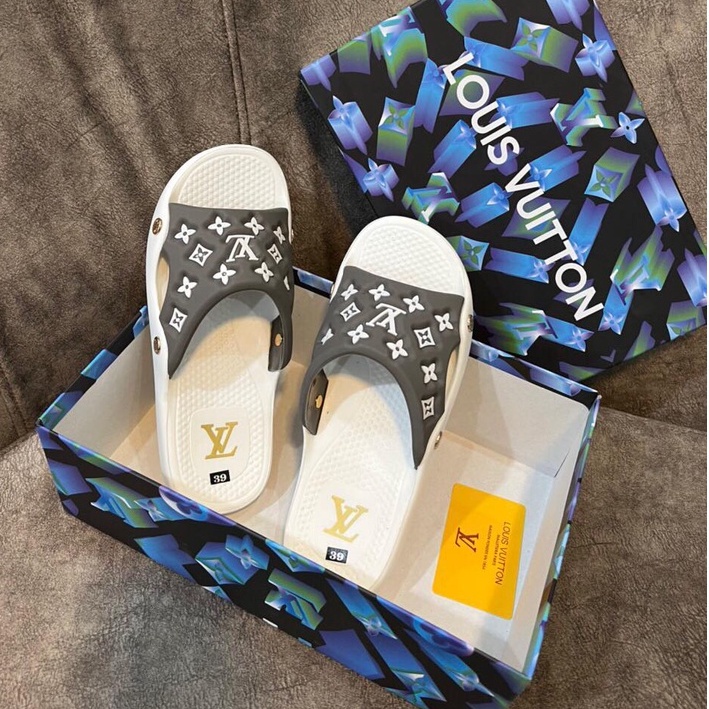 Dép LV Họa Tiết In Hoa Và Caro, Dép Quai Ngang Nam Nữ Thời Trang Cao Cấp Hottrend
