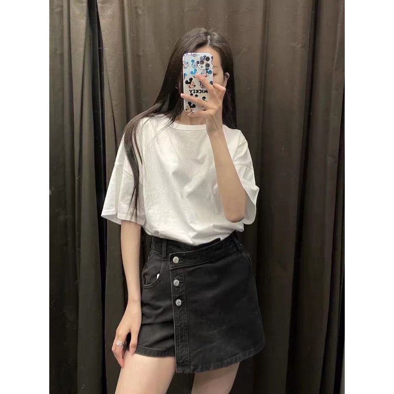 {Có sẵn} Quần short bò giả váy cúc vạt chéo
