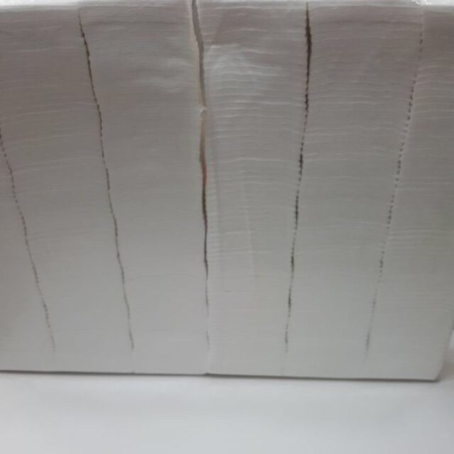 Bông gòn Bạch Tuyết cắt miếng10 x10,7x7cm dùng để tẩy trang hay vệ sinh cho bé | BigBuy360 - bigbuy360.vn
