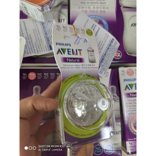 Núm ty Philips Avent natural cổ rộng