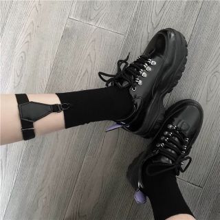 Tất cài móc cực cá tính
