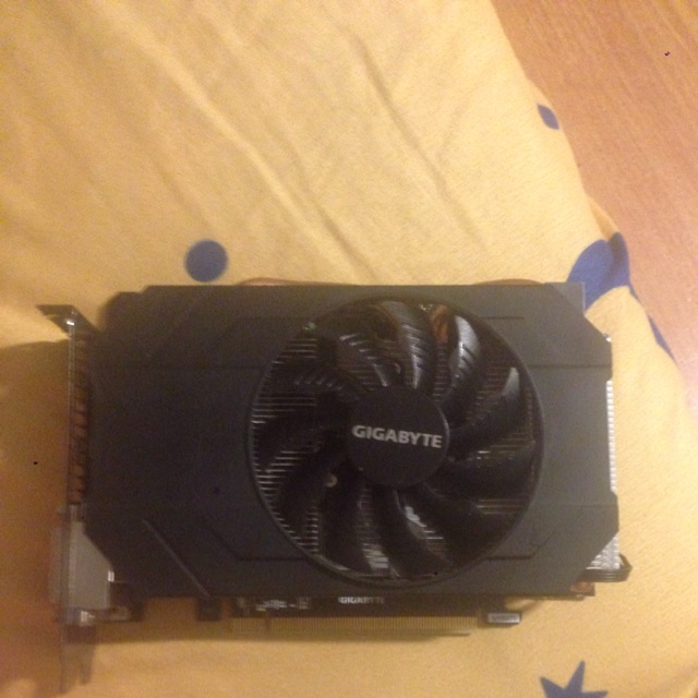 Gigabyte gtx 960 4gd5 bit 128 chiến pubg medium ok khỏi bàn