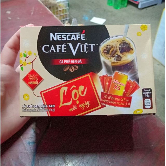 Nescafe Việt - Cafe Đen Đá hộp 15 gói x16g