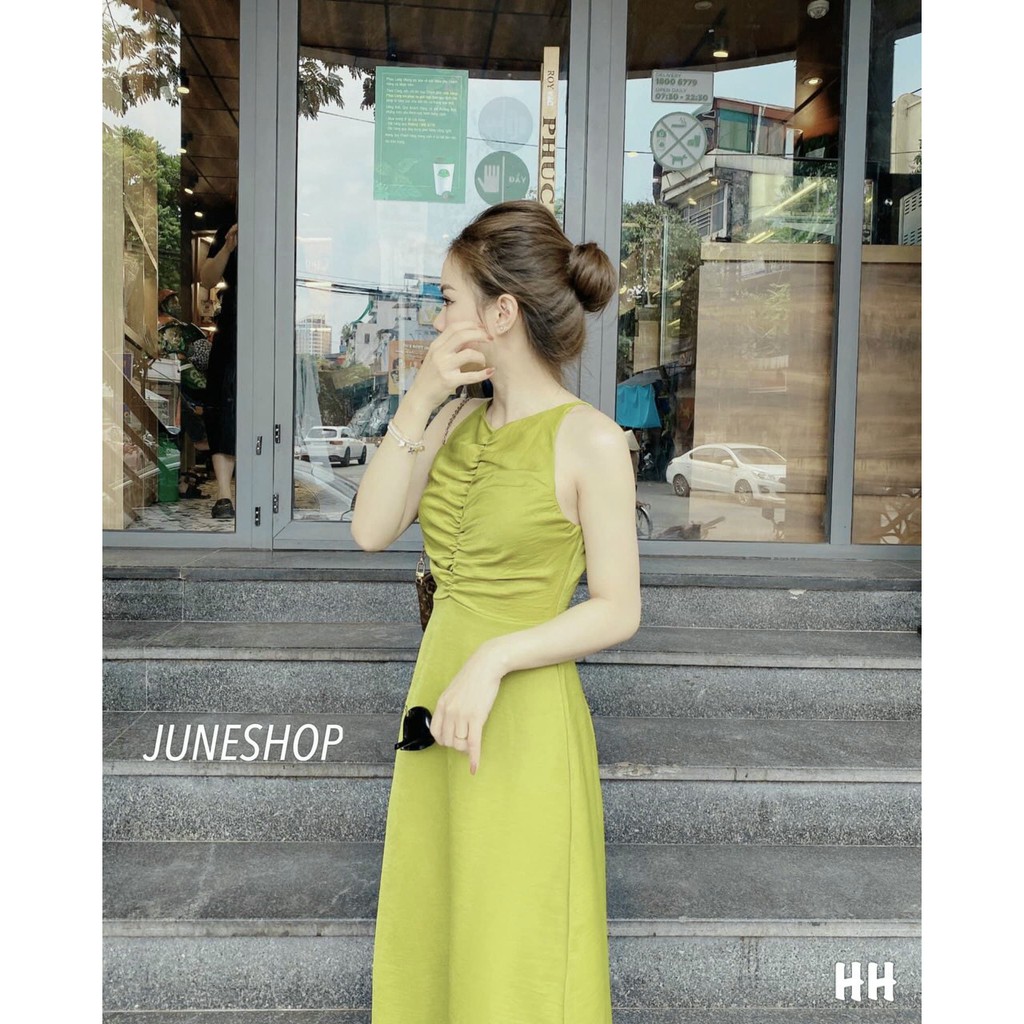 ⚡ Đầm xòe cổ yếm 2 màu xanh và be | BigBuy360 - bigbuy360.vn