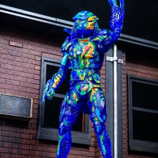 Mô hình Neca Fugitive Predator Thermal Ver