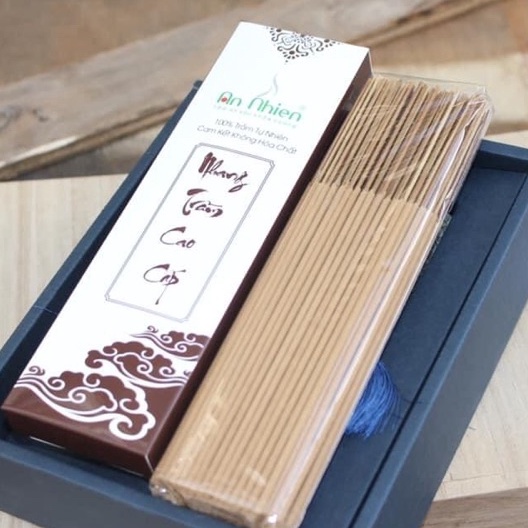 Nhang Trầm Hương An Nhiên Trung Cấp, Hương, Nhang Thờ Cúng Sạch An Toàn, Thơm Phòng, Tự Nhiên, Loại Ngắn 20 cm - 150 Que