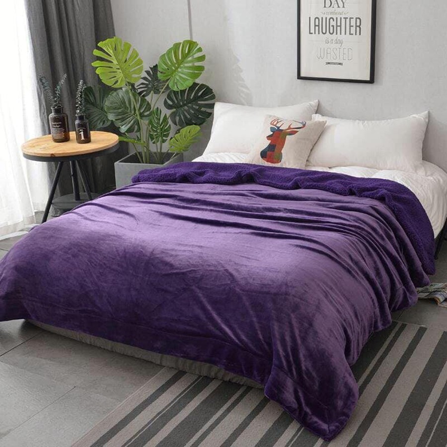 Chăn lông cừu Ultimate Emmibedding store