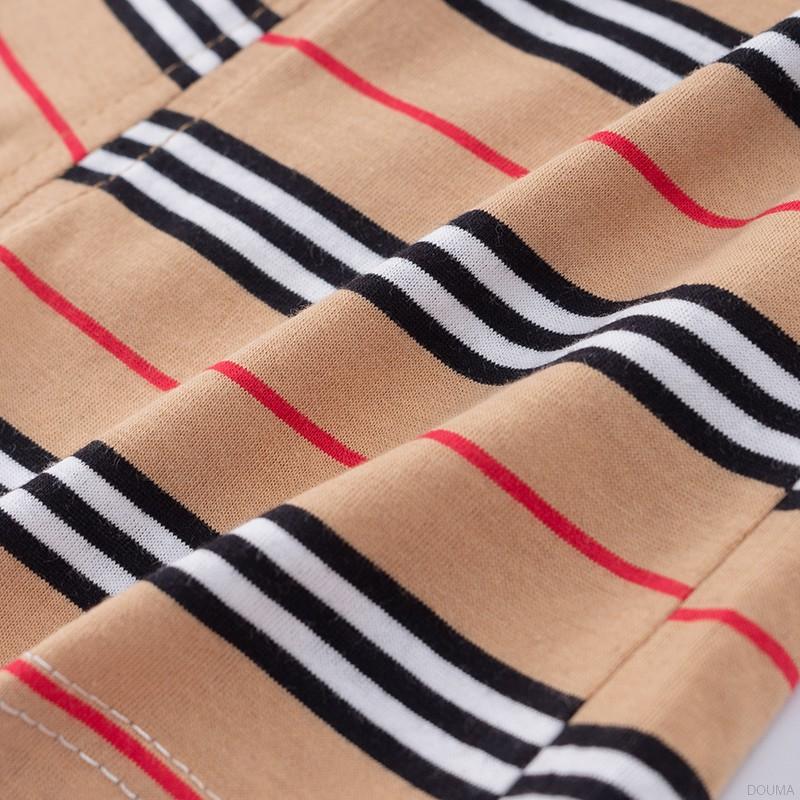 Bộ trang phục áo thun kẻ sọc + quần ngắn cho bé trai