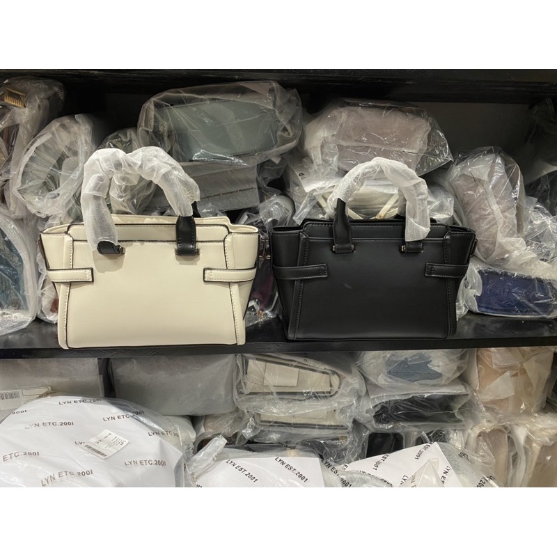 Túi Lyn tay cầm khoá 21.5*10*15