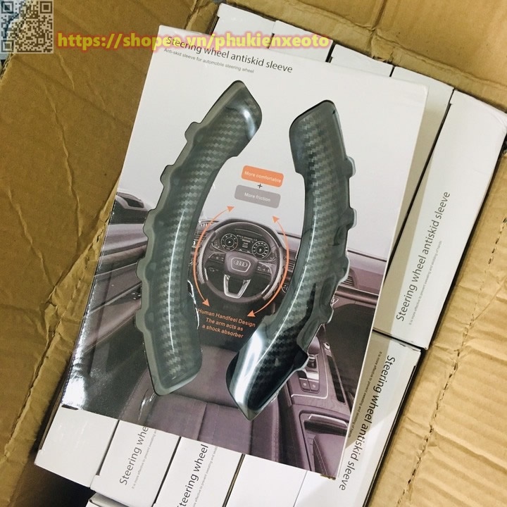 Ốp vô lăng ô tô vân Carbon chống trược cao cấp