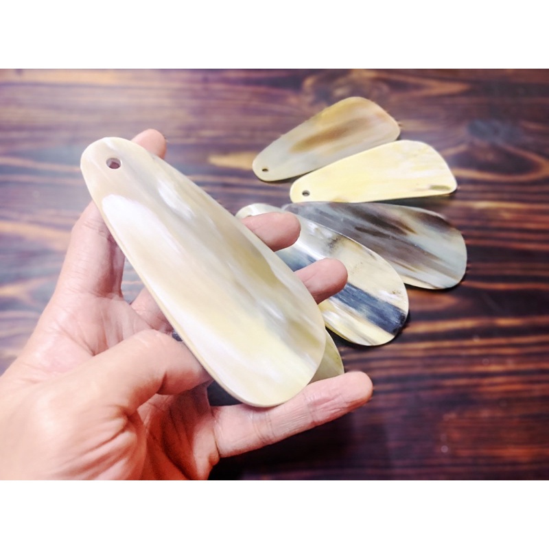 Shoe Horn Shoes Up - Đón gót, cây xỏ giày Sừng tự nhiên chế tác thủ công
