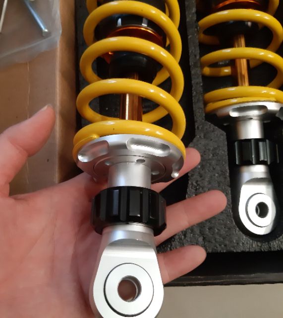 CẶP phuộc OHLINS ko bình dầu gắn WAVE RIM như hình 2 màu như hình ty 12 ly màu vàng