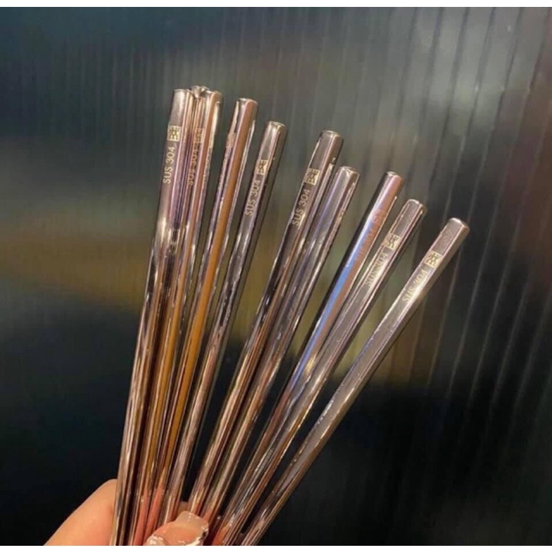 Hộp 5 đôi đũa inox của Đức siêu hót hít làm quà tặng