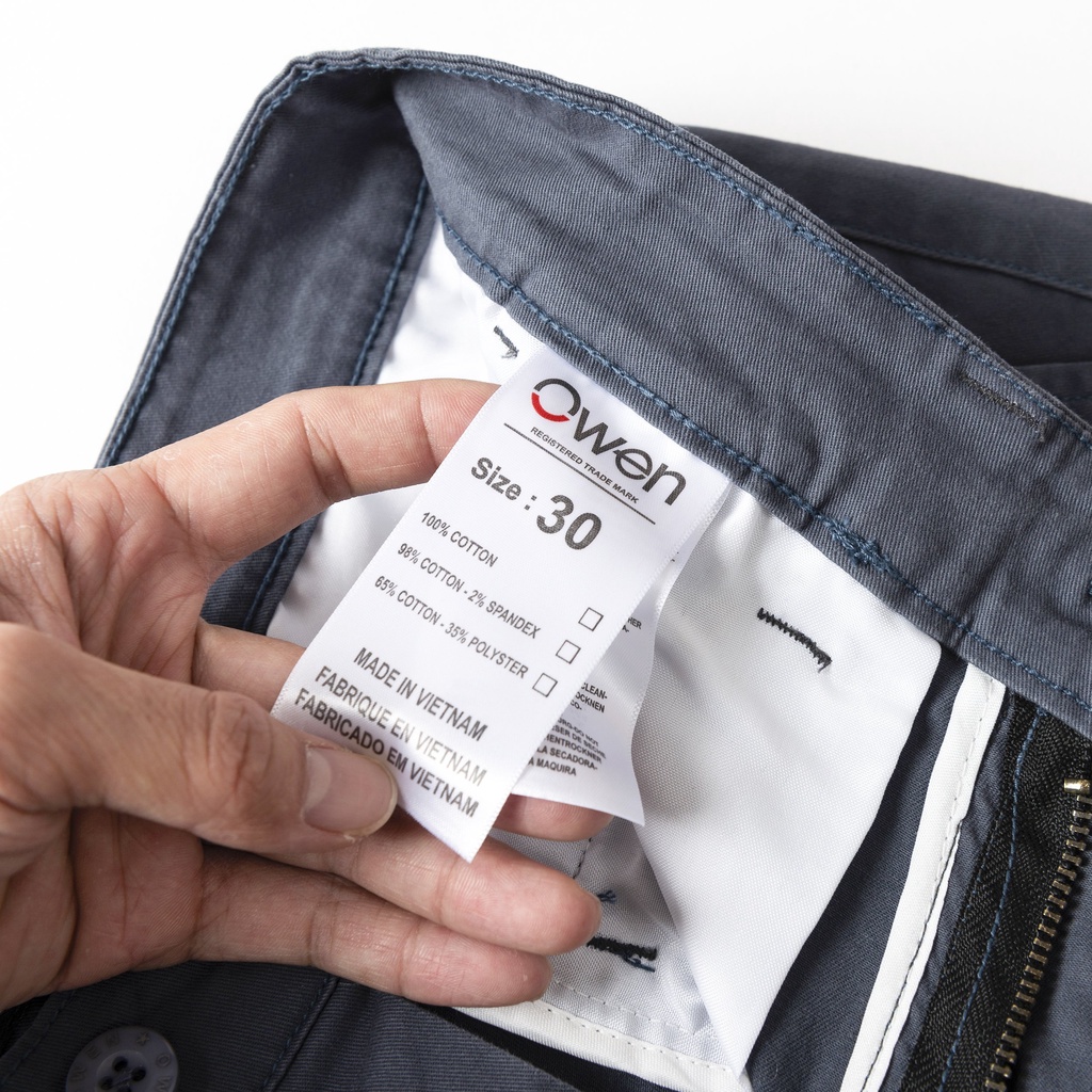 Quần short nam kaki Owen màu xám, chất liệu vải cotton cao cấp, co giãn, trẻ trung, dáng slimfit năng động