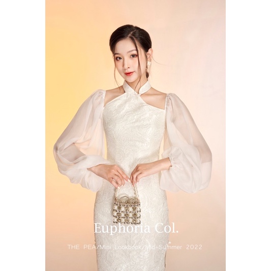 SƯỜN XÁM GẤM HOA TRẮNG LORA DRESS - Sườn xám cách tân gấm hoa trắng phối voan tơ mềm mại
