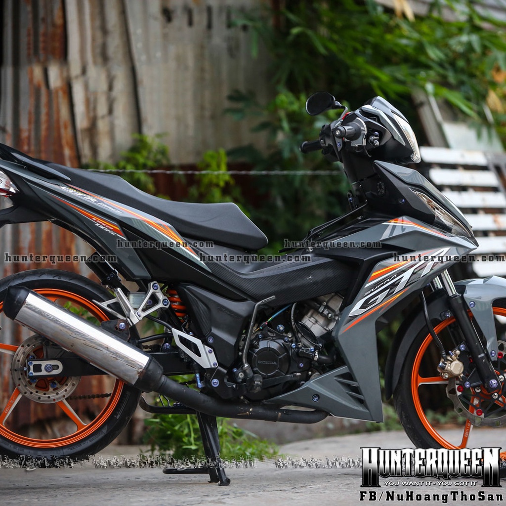 Tem rời cao cấp dán xe Winner GTR màu xám xi măng. Decal phối màu cam trắng đen bạc. Chỉnh sửa tùy theo xe