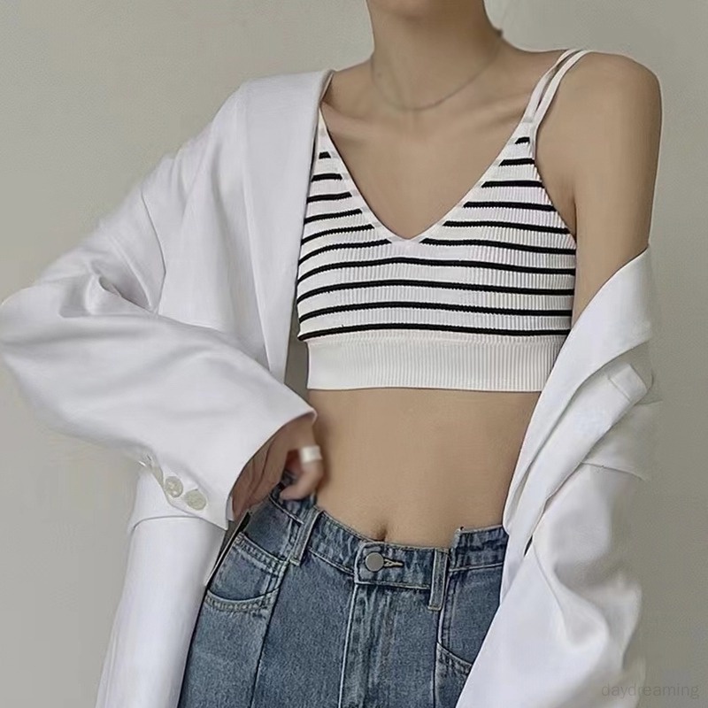 Áo Tank Top Cổ Chữ V Dáng Ôm Có Miếng Đệm Nâng Ngực Thời Trang Quyến Rũ Cho Nữ