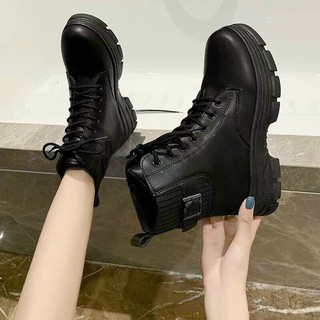 Boot chiến binh cổ cao đen trắng