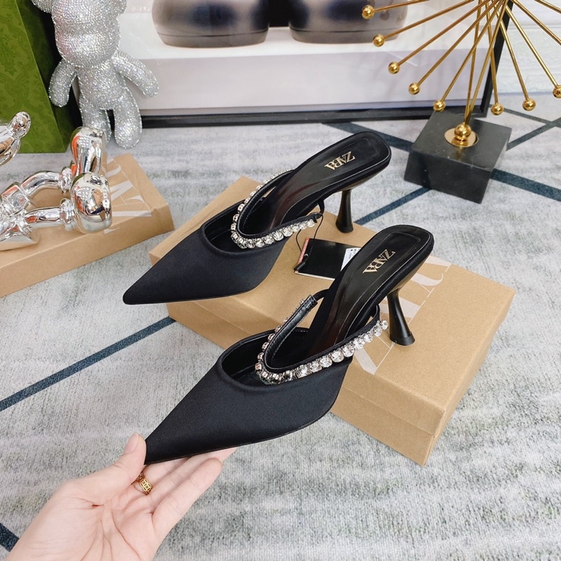 GUỐC LỤA ZARA QUAI ĐÁ SẴN