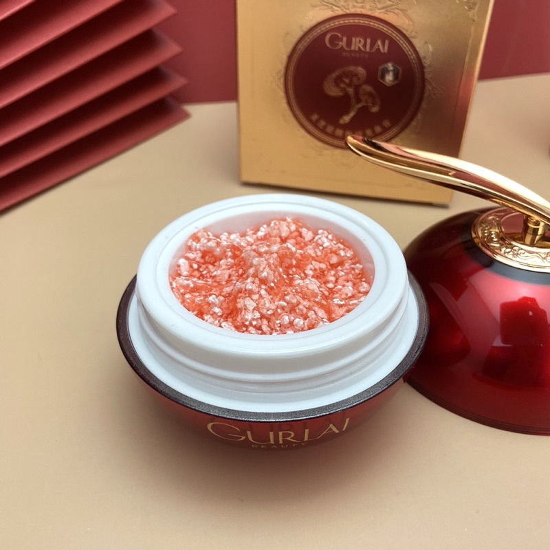 Kem Huyết rồng GURLAI 50g chiết suất nhau thai cừu và cây Huyết rồng