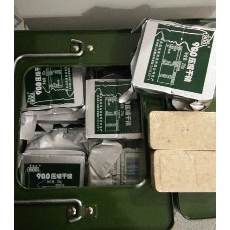 Sỉ 2 thùng sắt lương khô 900 ba sao 8kg (Hà Nội) | BigBuy360 - bigbuy360.vn